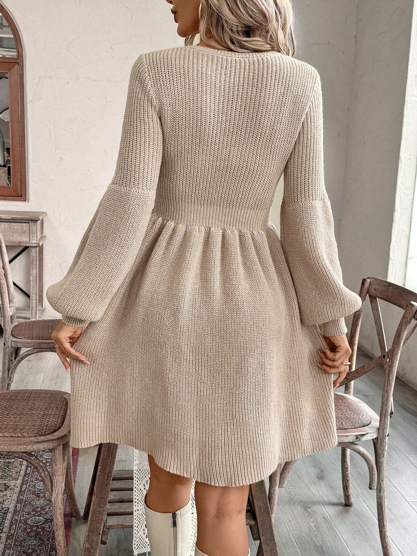 A-Line Waisted Round Neck Long Sleeve Knit Dress