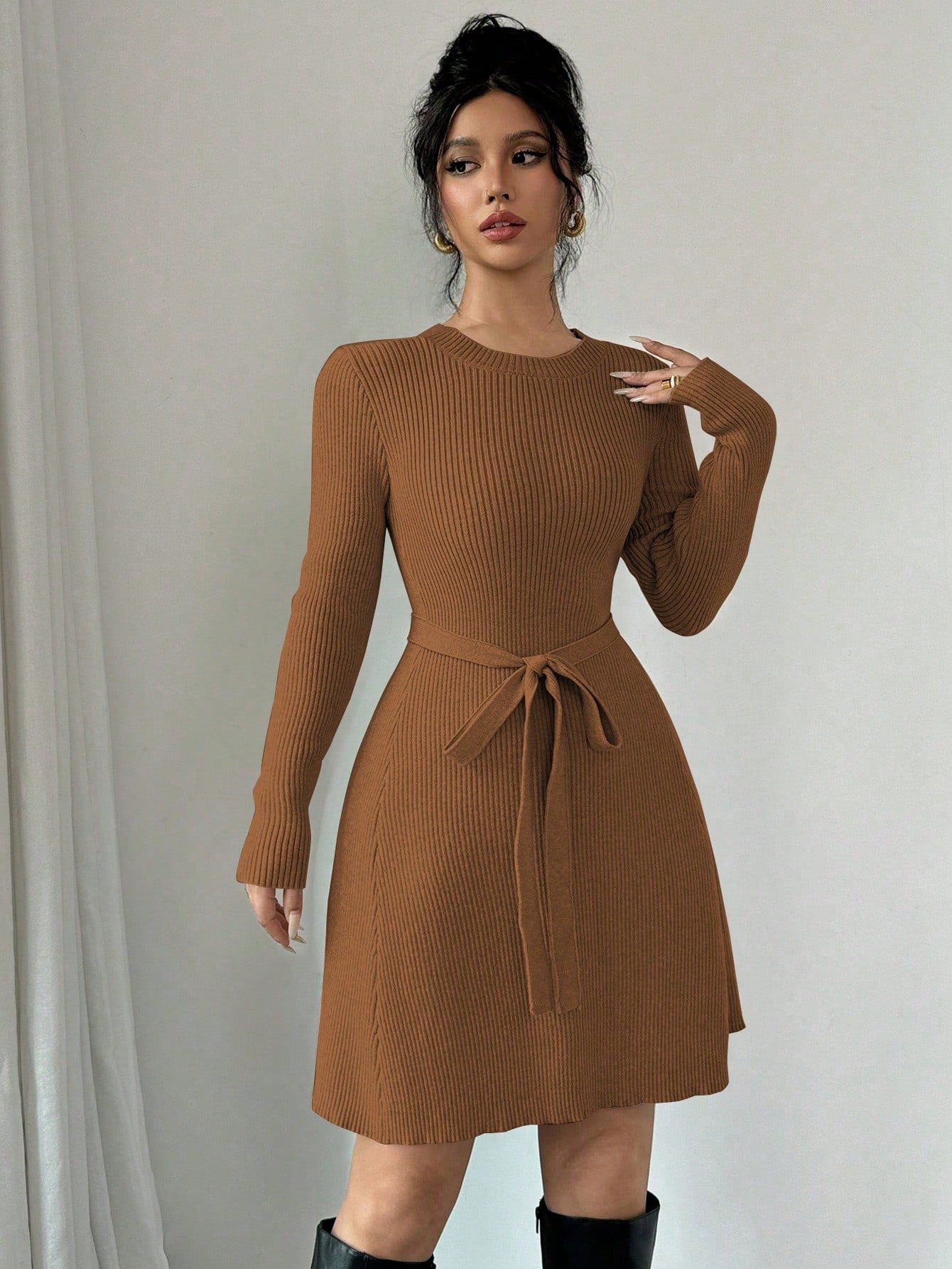 Minimalist Elegant Solid Color Fitted A-Line Mid-Length Sweater Dress