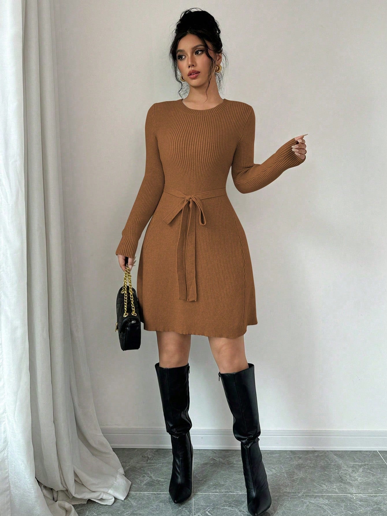 Minimalist Elegant Solid Color Fitted A-Line Mid-Length Sweater Dress