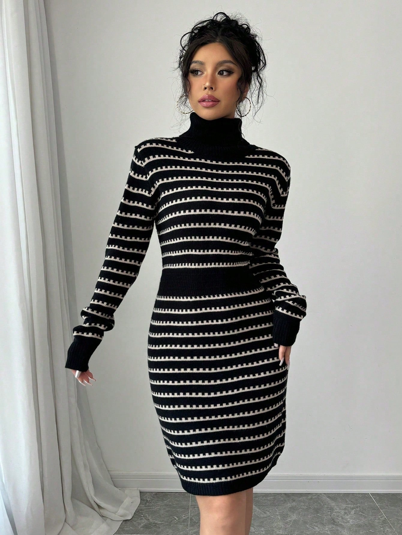 Elegant Contrast Color Waist Fitted Sweater Dress